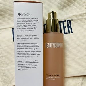 Beautycounter Lipid Defense Cleansing Oil